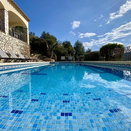 Villa Don Huberto *